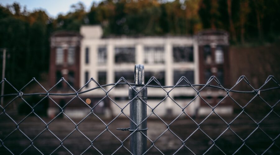 2018 rok może przynieść lekki wzrost cen nowych mieszkań. Deweloperzy mają coraz większy problem ze znalezieniem atrakcyjnych gruntów