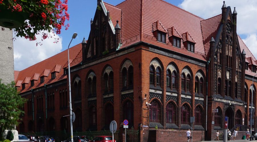 Poczta Polska wyremontuje w tym roku ponad 60 zabytkowych nieruchomości