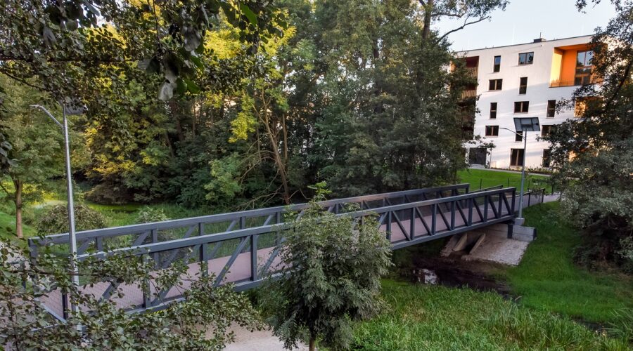 Wrocław: Księże Małe połączone kładką z Parkiem Wschodnim