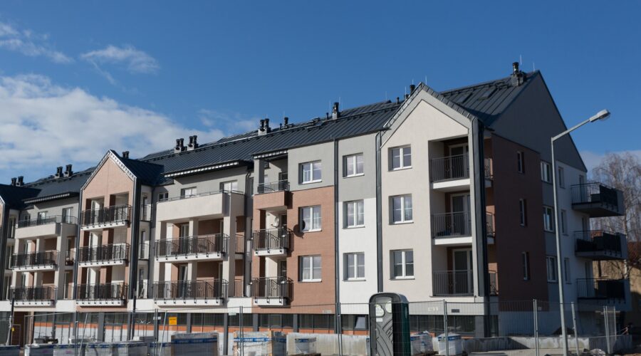Wpływ zmian klimatycznych na kalendarz prac budowlanych