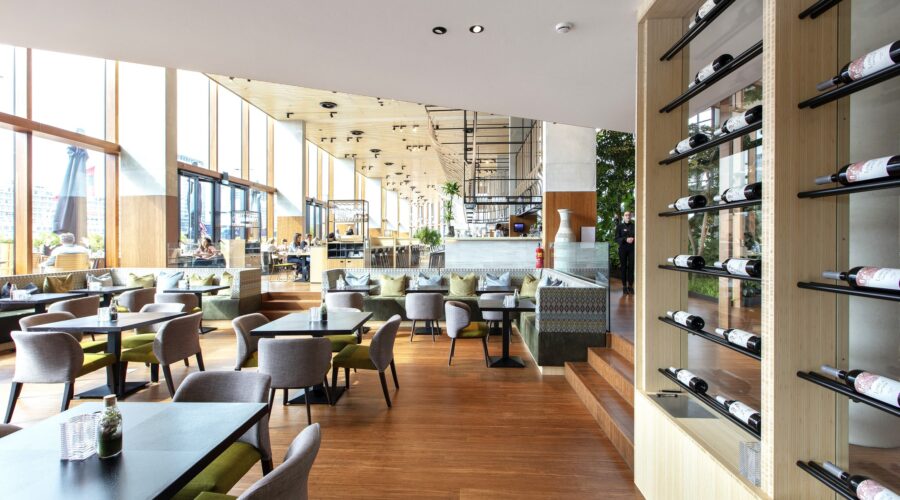 Jak się projektuje przyjazną akustykę? Najbardziej ekologiczny hotel w Holandii już wie