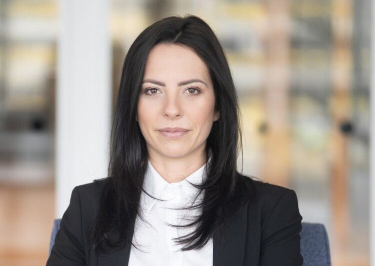 Branża nieruchomości, w porównaniu z innymi sektorami gospodarki, to nadal atrakcyjne i stabilne środowisko dla pracowników